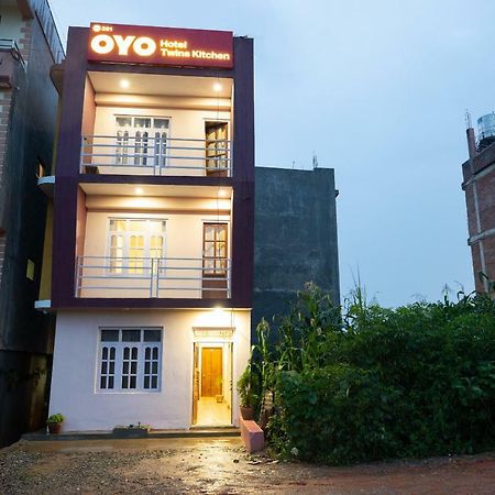 Oyo 281 Twins Kitchen Hotel Dhulikhel Kültér fotó