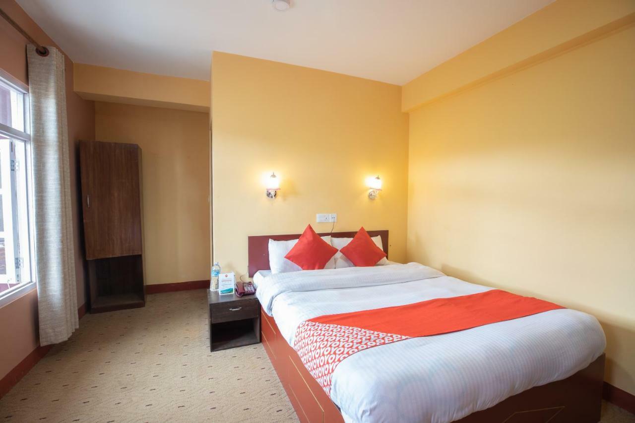 Oyo 281 Twins Kitchen Hotel Dhulikhel Kültér fotó