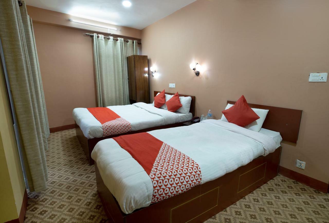 Oyo 281 Twins Kitchen Hotel Dhulikhel Kültér fotó