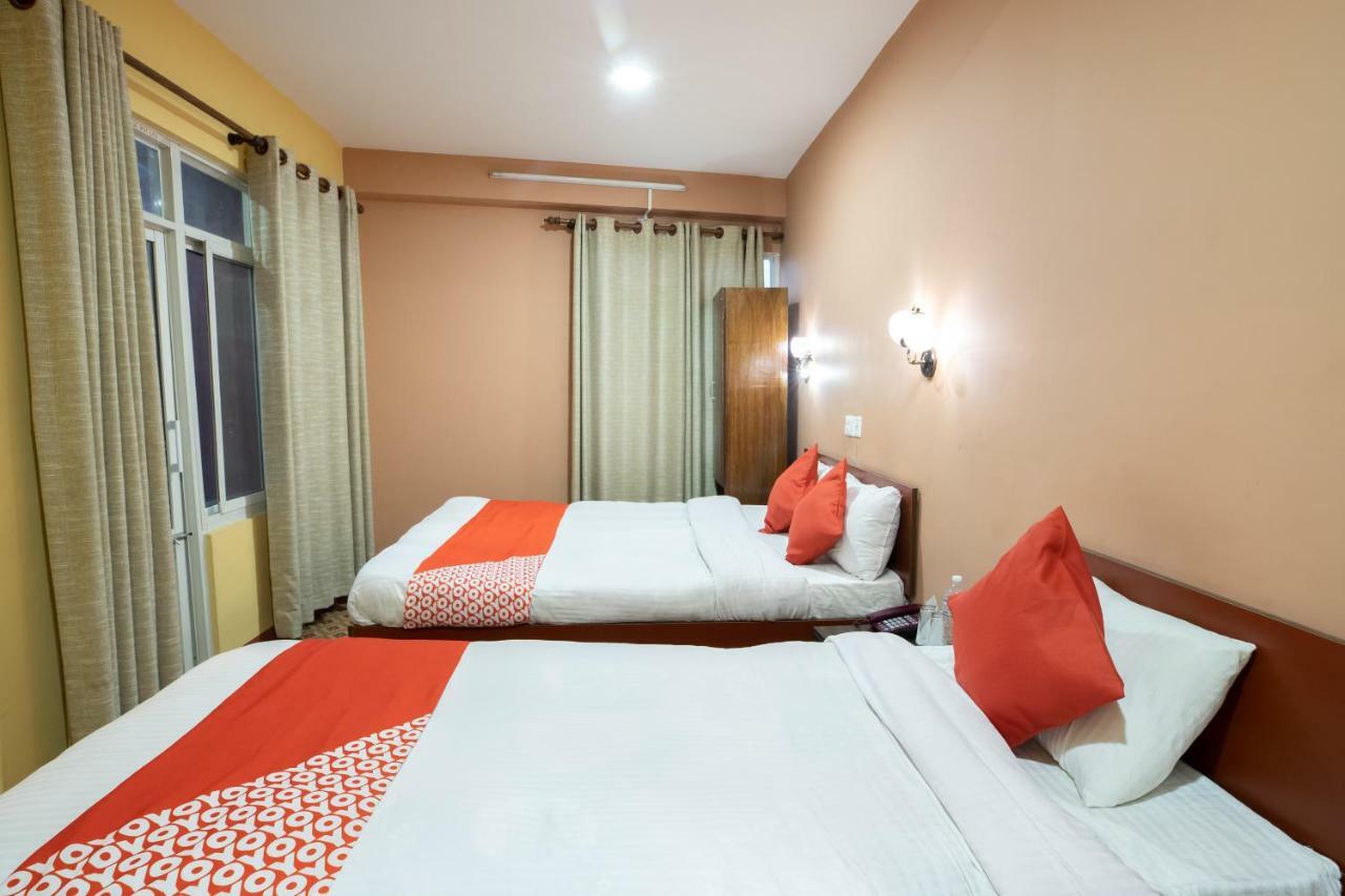 Oyo 281 Twins Kitchen Hotel Dhulikhel Kültér fotó