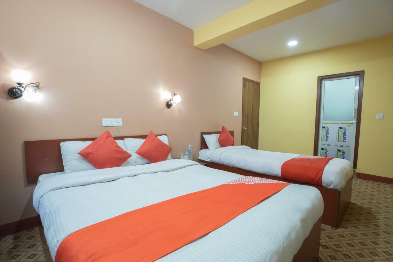 Oyo 281 Twins Kitchen Hotel Dhulikhel Kültér fotó
