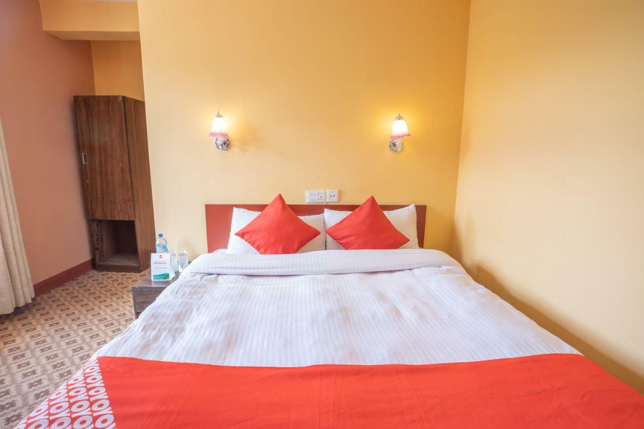 Oyo 281 Twins Kitchen Hotel Dhulikhel Kültér fotó
